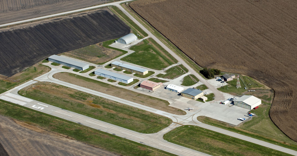 Tekamah Airport